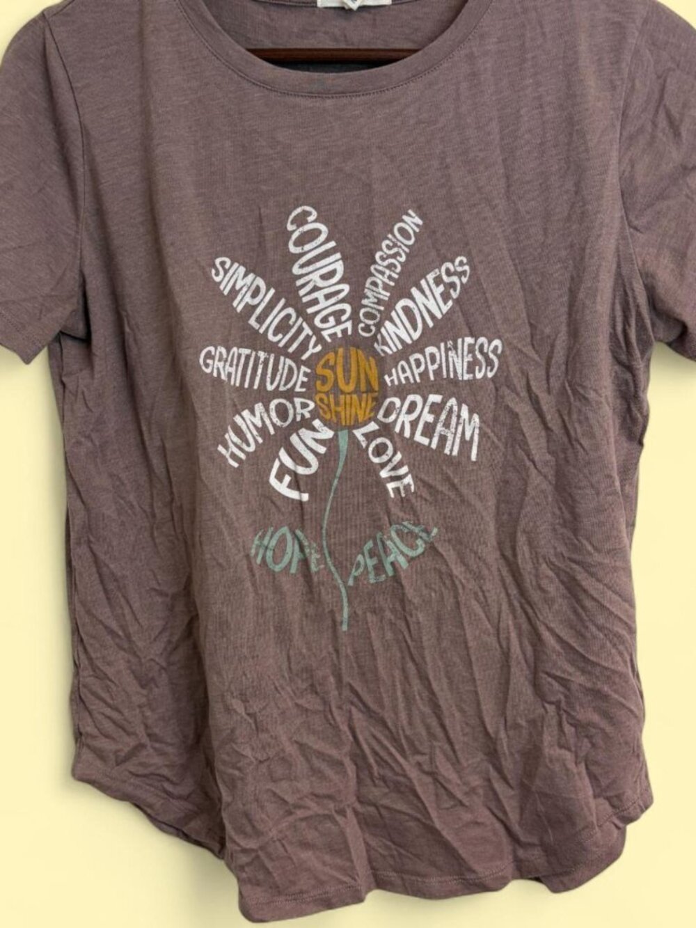 Brown Floral T-shirt Women's Medium Maurices Graphic Tee Daisy Print Cotton